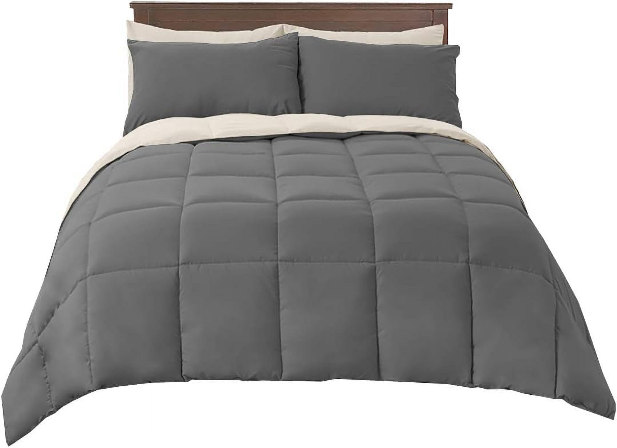 Sheetsnthings Reversible Down Alternative Comforter, Medium Warmth (41-Ounces of Fill) Oversized Queen Blanket, Charcoal-Cream