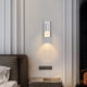 thumbnail image 3 of Lámpara de pared de cabecera ajustable para cama, dormitorio, luz de lectura con USB e interruptor, luz de noche interior, 3 of 4