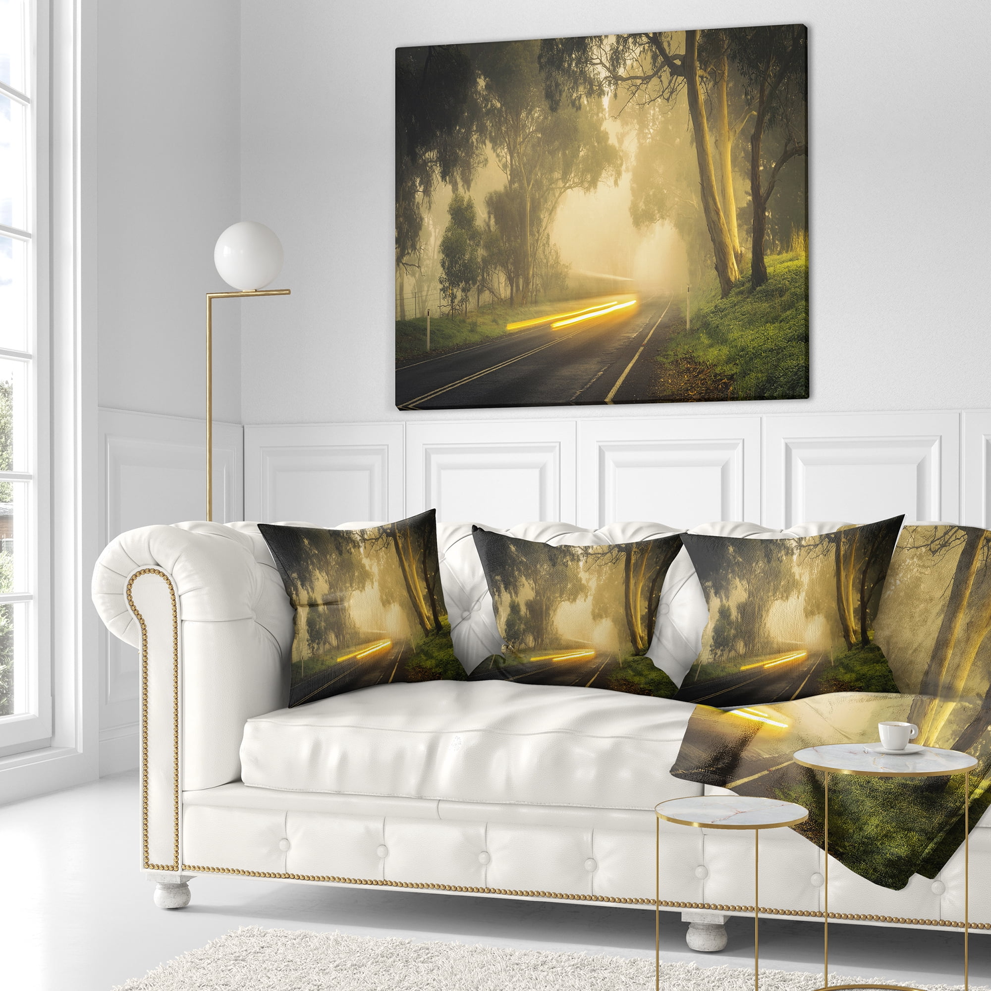 Designart Country Drive - Landscape Photography Throw Pillow - 18x18