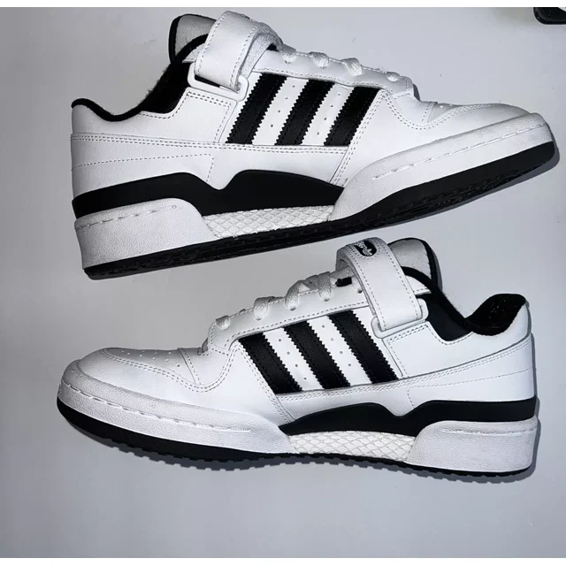 Adi - das Originals Men's Forum Low White Black Sneakers Size 10 Style #FY7757 USED