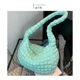 thumbnail image 3 of Bolso de mano de lujo con diseño de nube plateada plisada de Corea, bolso cruzado fruncido de diseñador, bolso de hombro de moda 2024, bolsos de mano grandes para mujer, 3 of 5