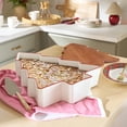 thumbnail image 5 of Better Homes & Gardens Figural Christmas Tree Stoneware Baking Dish with Acacia Wood Lid, 12" x 15", 5 of 7