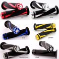 thumbnail image 2 of Riwesomey 1 par de cubiertas para manillar de motocicleta, empuñadura de alta calidad, cubierta para manillar de goma suave, cubierta para manillar de Accesorios para motos Numero 3 Riwesomey VI009059-03, 2 of 6