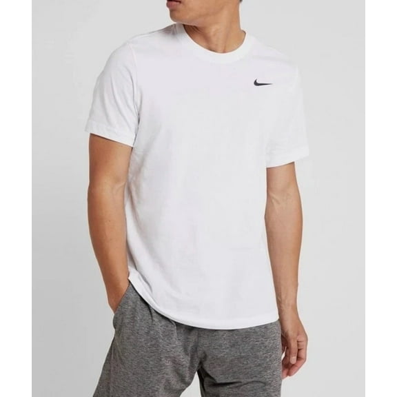 Nike Men's Casual Crew Neck Embroidered Swoosh T-Shirt, XL