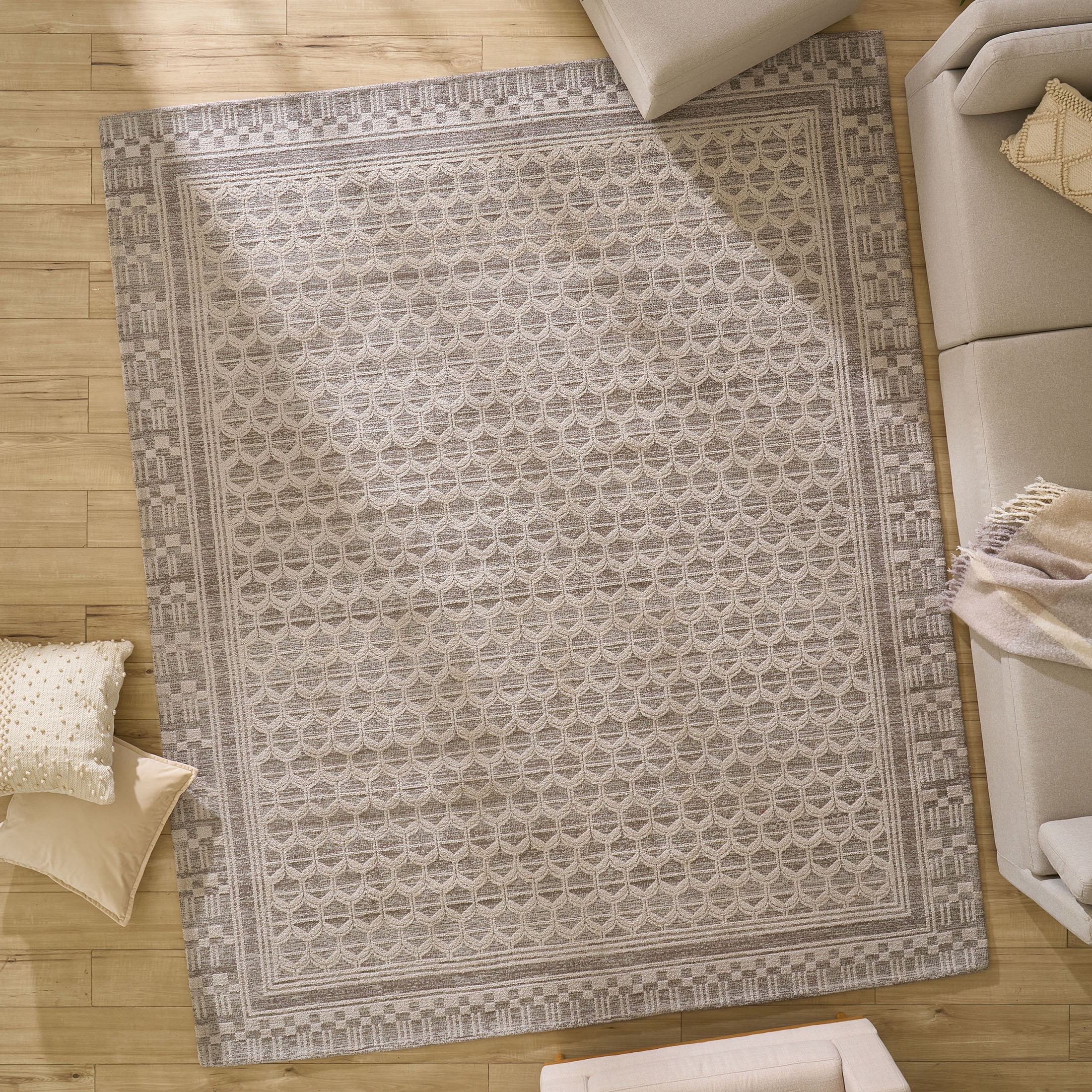 Better Homes & Gardens 8' x 10' Gray Border Tight Geo Pattern Indoor Area Rug