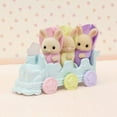 thumbnail image 5 of Calico Critters Triplets Ensemble de bain pour bébé, maison de poupée avec 3 figurines et accessoires, 5 of 5