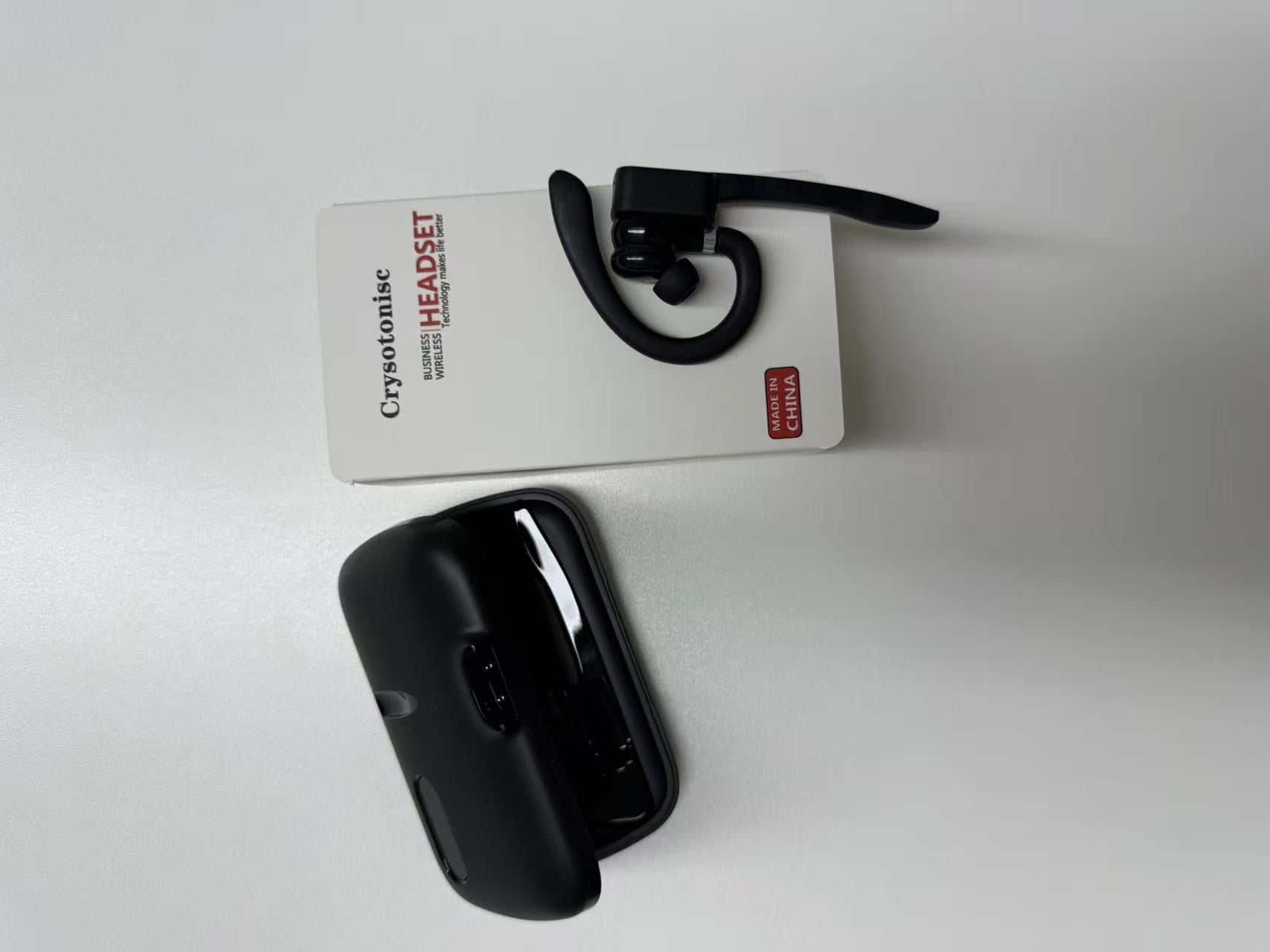 Crysotonisc Single Ear Bluetooth Headset with Microphone, Wireless Hands-Free Earpiece for Calls, Noise Reduction, Lightweight Design, Long Battery, Compatible with iPhone Android Smartphones