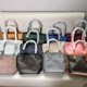thumbnail image 2 of Bolsos de mano de doble cara para mujer, bolsa pequeña informal con diente de perro, bolso de compras para madre, 2 of 5
