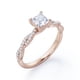 thumbnail image 4 of JeenMata Anillo de Compromiso de 4 Puntas con Diamantes de Talla Princesa con Detalles Pavé en Oro Rosa de 10 K, 4 of 6