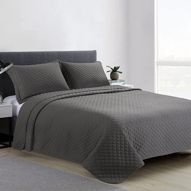 3 Piece Oversized King Quilt Set Bedspread 120x132 Reversible Lightweight Coverlet Alaskan Summer Comforter Grey Com 3 Piece Oversized King Quilt Set, Alaska King Bed Comforter