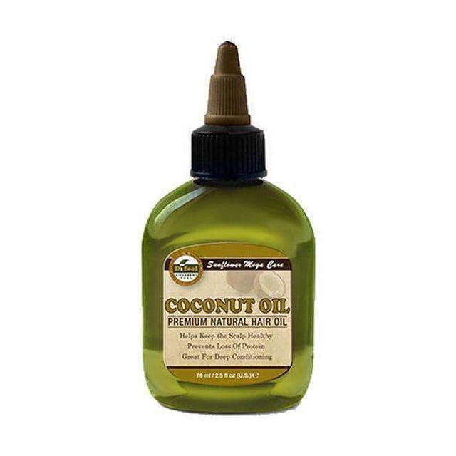 Sunflower Difeel Huile Capillaire Naturelle de Qualité Supérieure dans l'Huile de Noix de Coco, Bouteille de 2,5 Oz. la Bouteille en Plastique Verte Présente un Capuchon Applicateur Pointu pour une Utilisation Précise. l'Étiquette Met en Valeur des Bienfaits comme la Santé du Cuir Chevelu, la Rétention de Protéines et un Conditionnement en Profondeur. Idéale pour Nourrir et Hydrater les Cheveux et le Cuir Chevelu.