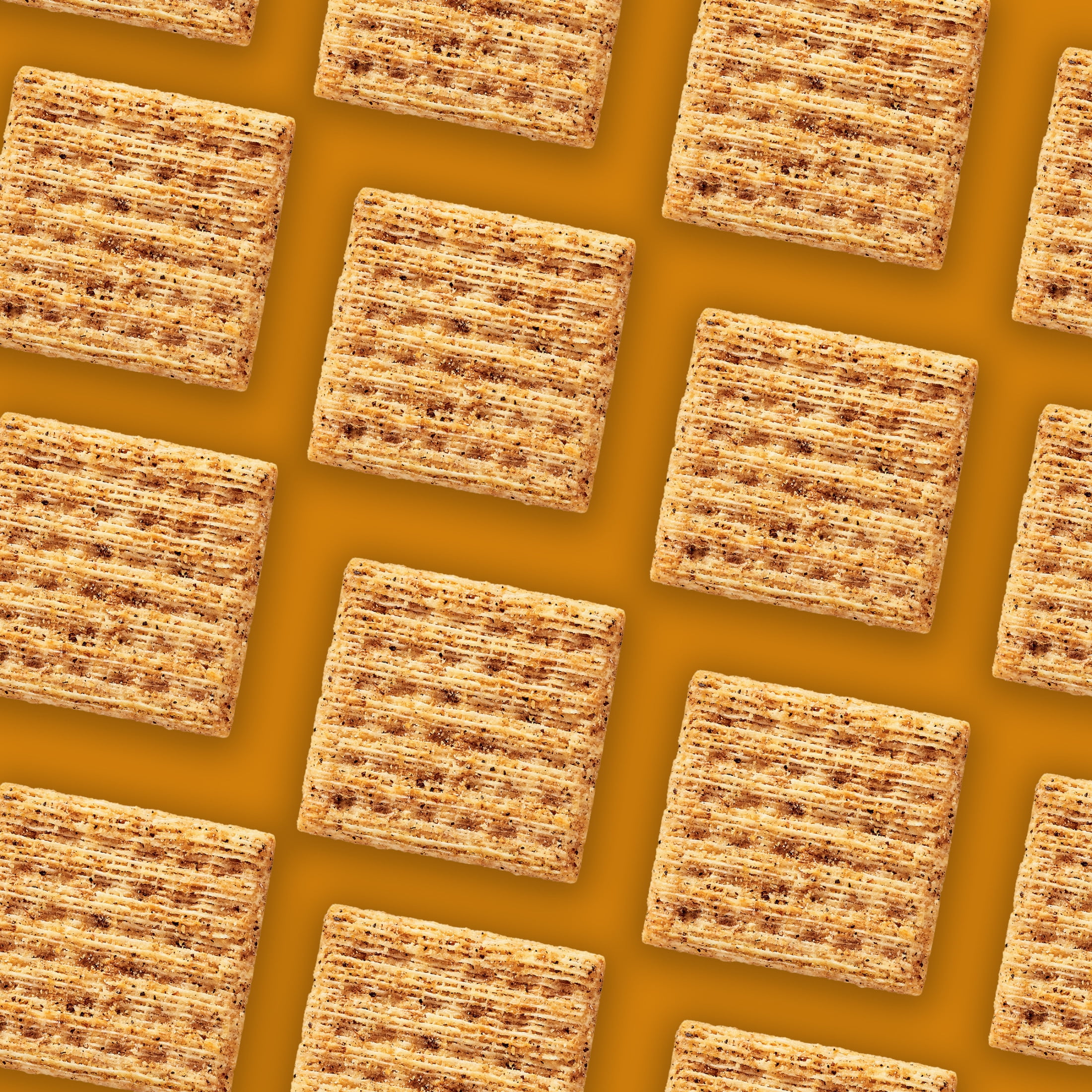 (3 pack) Triscuit Smoked Gouda Whole Grain Wheat Crackers, Lunch Snacks, Snack Crackers, 8.5 oz