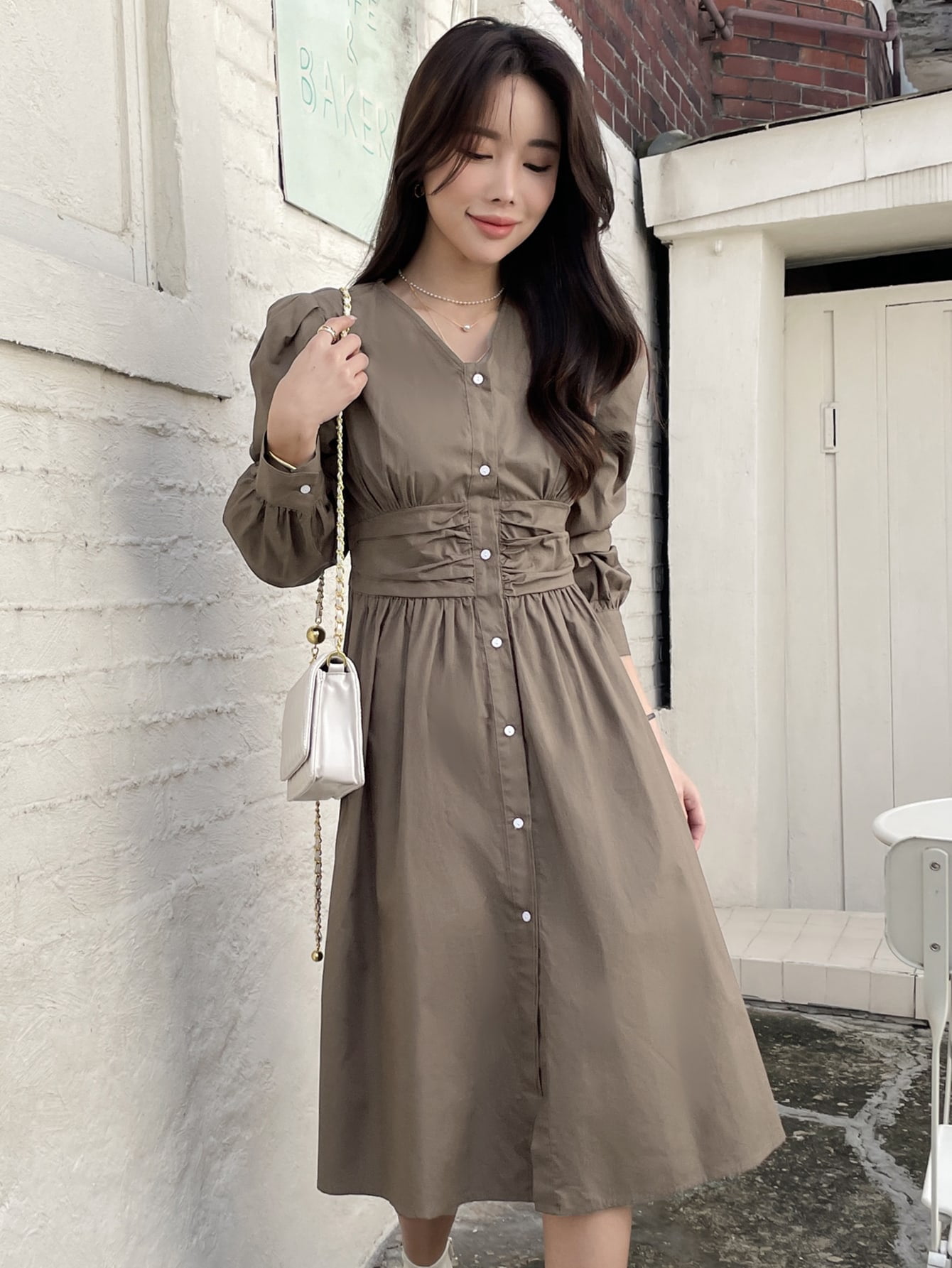 Women's Ruched Puff Sleeve Button Front 