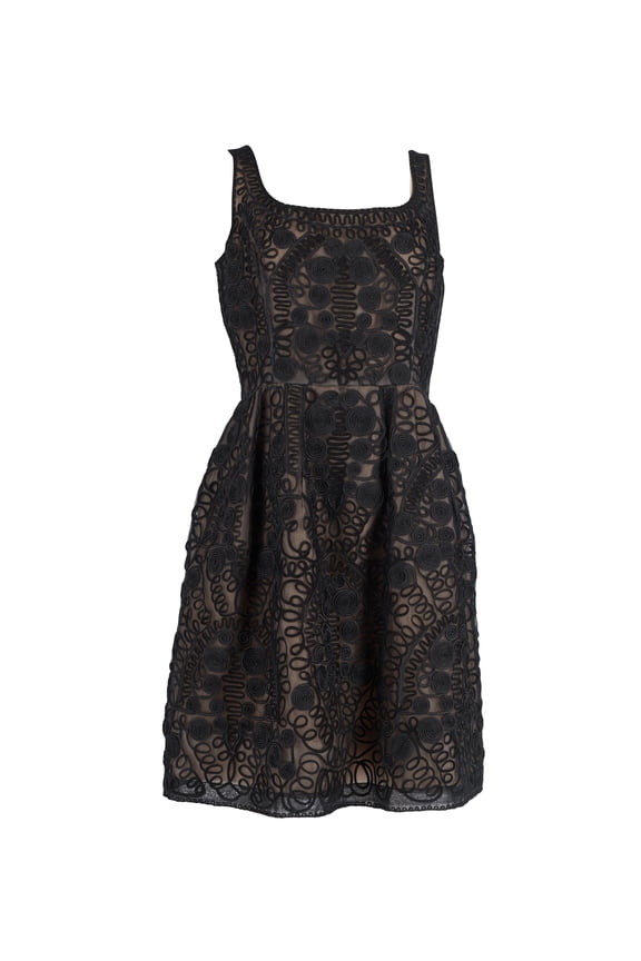 Pre-Owned Oscar de la Renta Scoop Neck Embroidered Overlay Dress in Black Silk