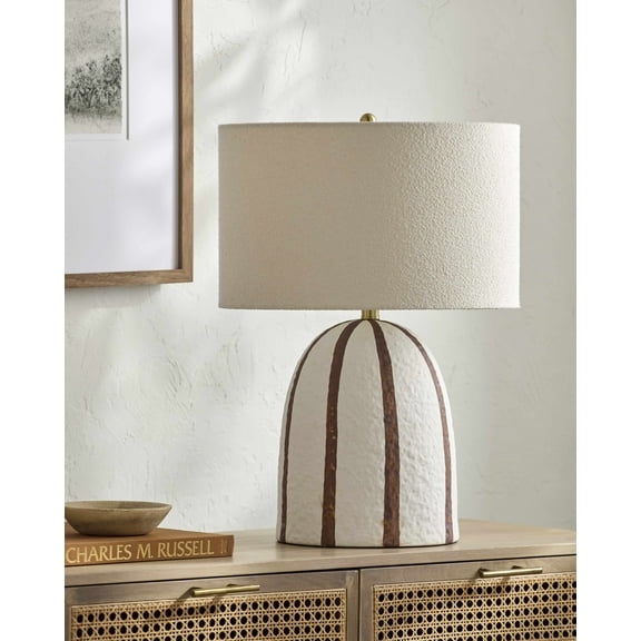 Boutique Rugs Petrijanec Table Lamp