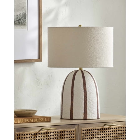 BoutiqueRugs Petrijanec Table Lamp
