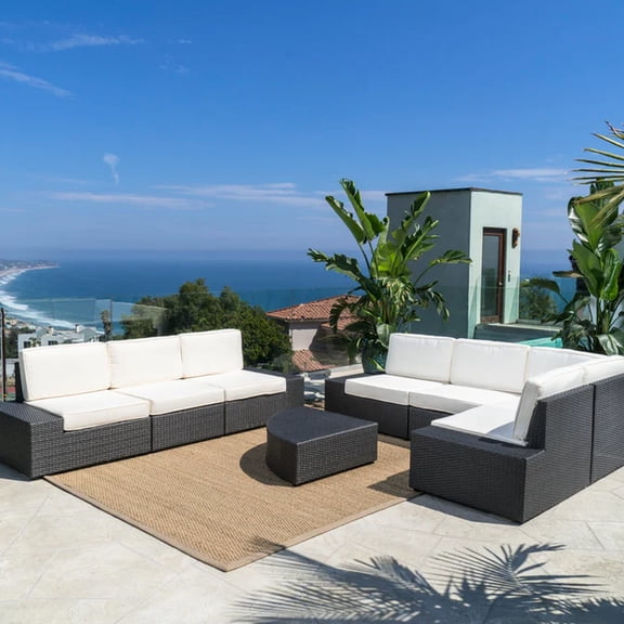 Outdoor Sectional with Corner Chair / Maximize Patio Space