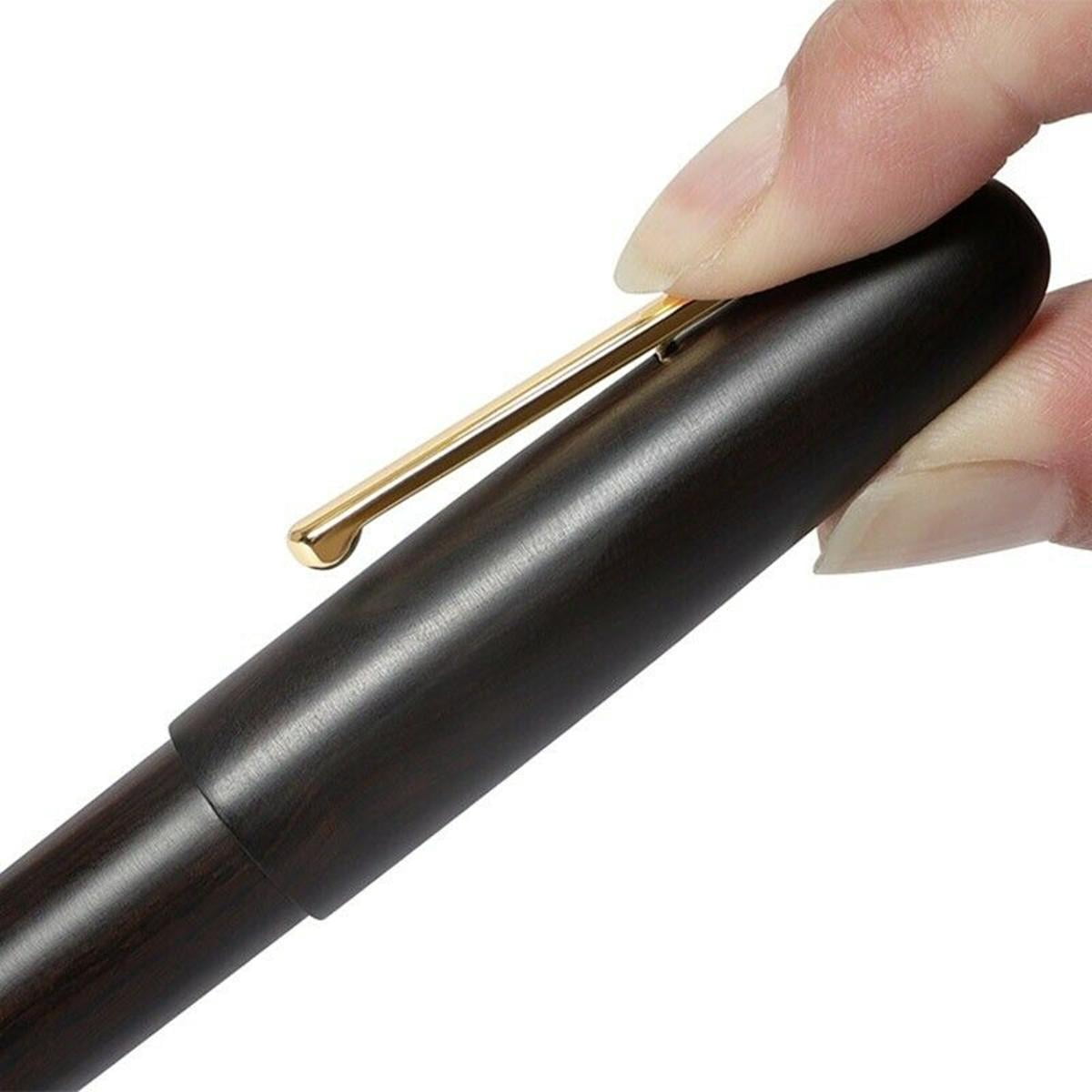 1 x Fountain Pen,  0.5mm Iridium Fine(F) Nib Writing Gift Business Graduation