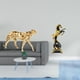 thumbnail image 2 of Figura De Caballo Guepardo Dorado, Escultura Animal Moderna, Centro De Mesa Decorativo, Adorno De Mesa Para Oficina, Dormitorio, Decoración Del Hogar, 2 of 8