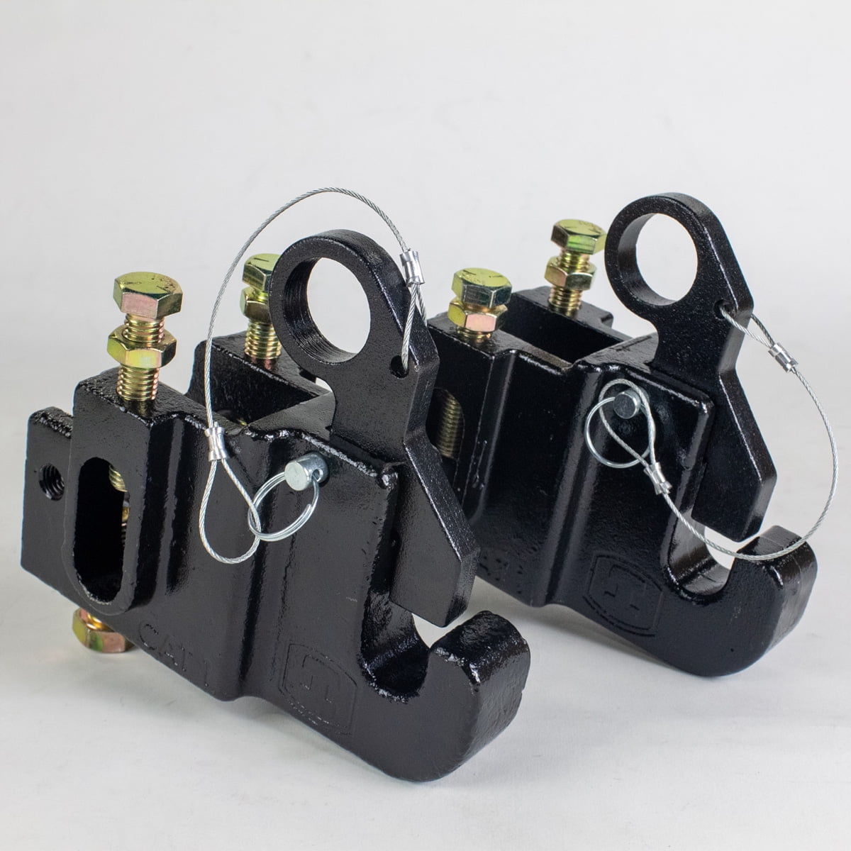 MotoAlliance Impact Implements CAT1 Quick Hitch with Heavy Duty Detent