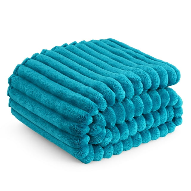Manta Bedsure GentleSoft para cama doble, 168 x 229 cm, color verde azulado