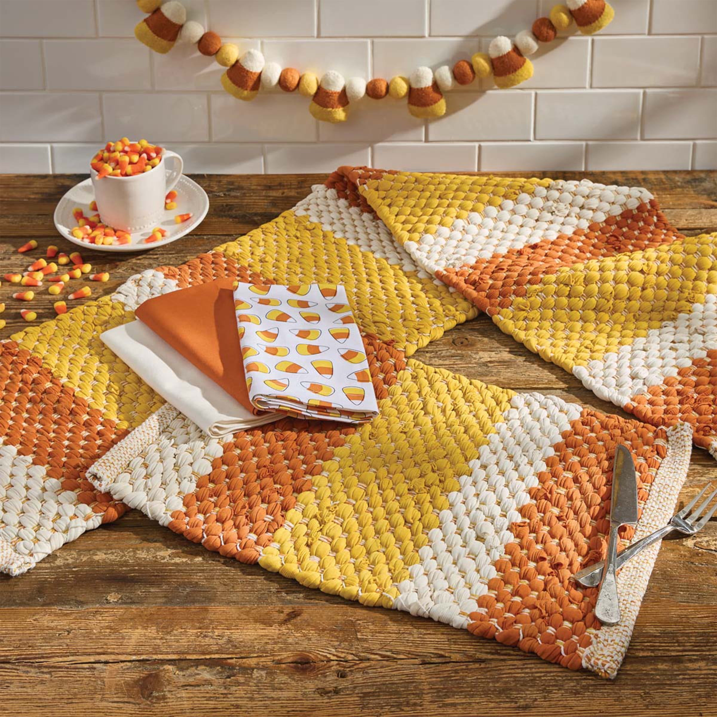 Split P Candy Corn Chindi Placemat Set of 4