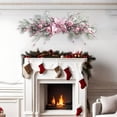 thumbnail image 4 of Guirnalda navideña de estilo navideño, cerca interior, chimenea para exteriores, puerta, corona navideña para cafetería, festivales, Hotel, patio y Horizontal, 4 of 8