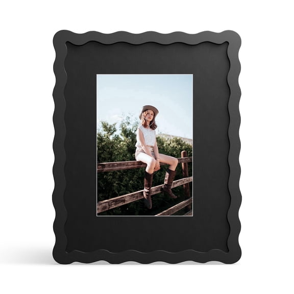 8x10 Picture Frame with Mat for 5x7, Wavy Edge Wooden Photo Frame for Tabletop and Wall Hanging,Black , 1 Pack
