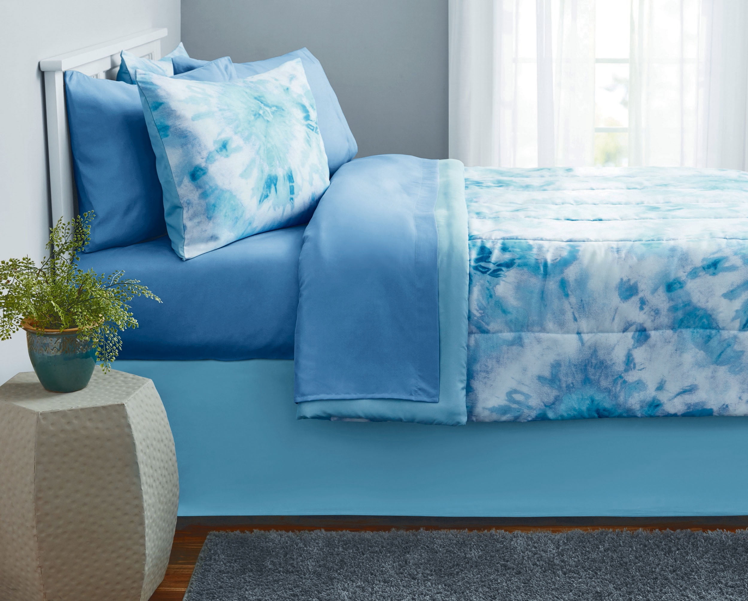 Mainstays Blue Tie Dye 8 Piece Bed in a Bag Comforter Set with Sheets, Queen