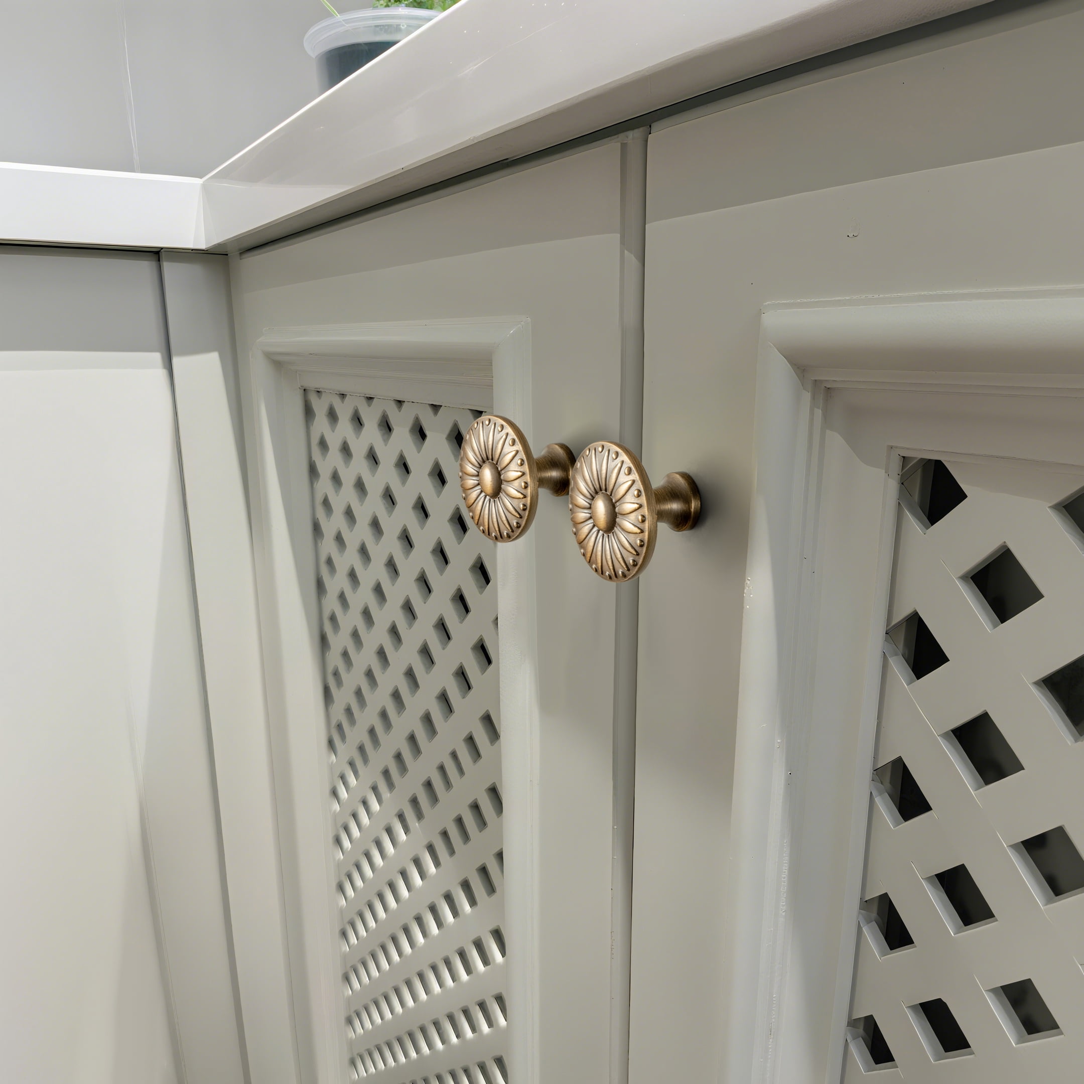 Goo-Ki Brushed Brass Bronze Cabinet Drawer Knobs, Vintage Floral Medallion Design, Zinc Alloy Cabinet Handles for Dresser,Wardrobe,Cupboard, 12 Pack