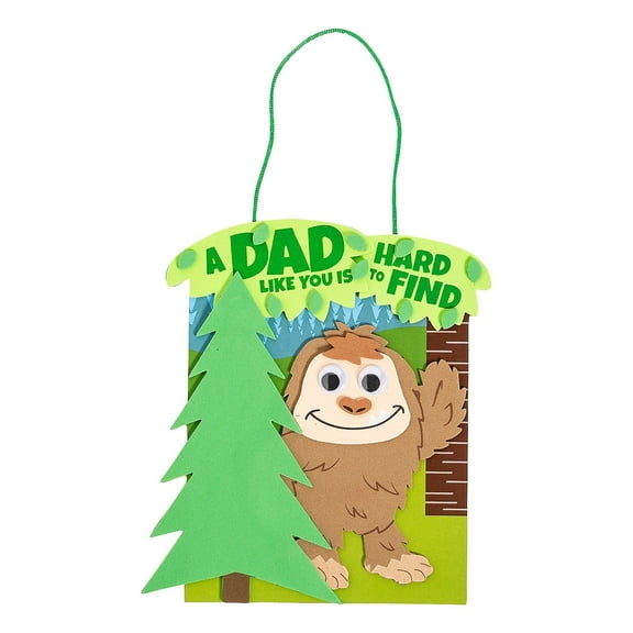 Fun Express Bigfoot Father’s Day Sign Craft Kit - Makes 12