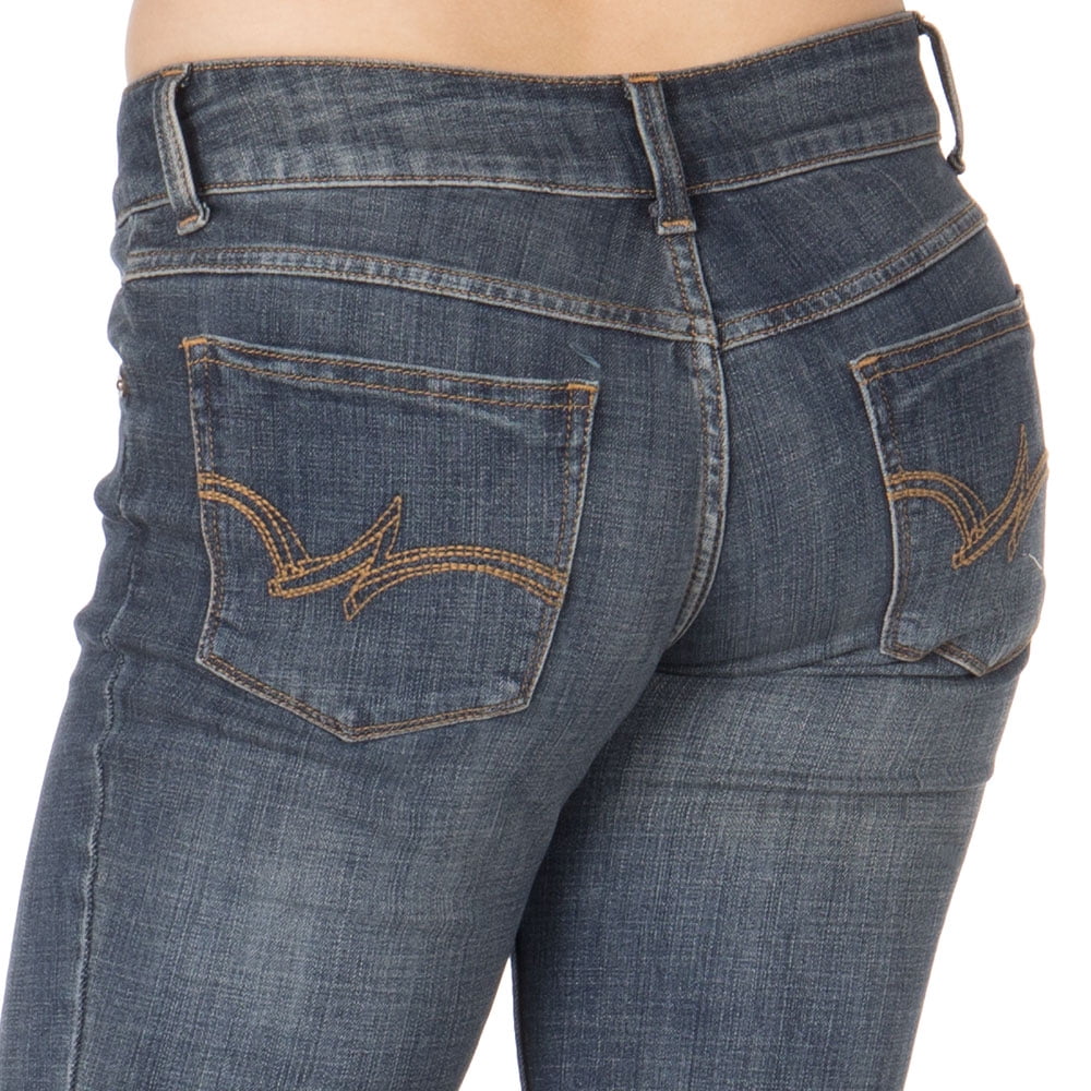 Wrangler Women's Essentials Bootcut Jean