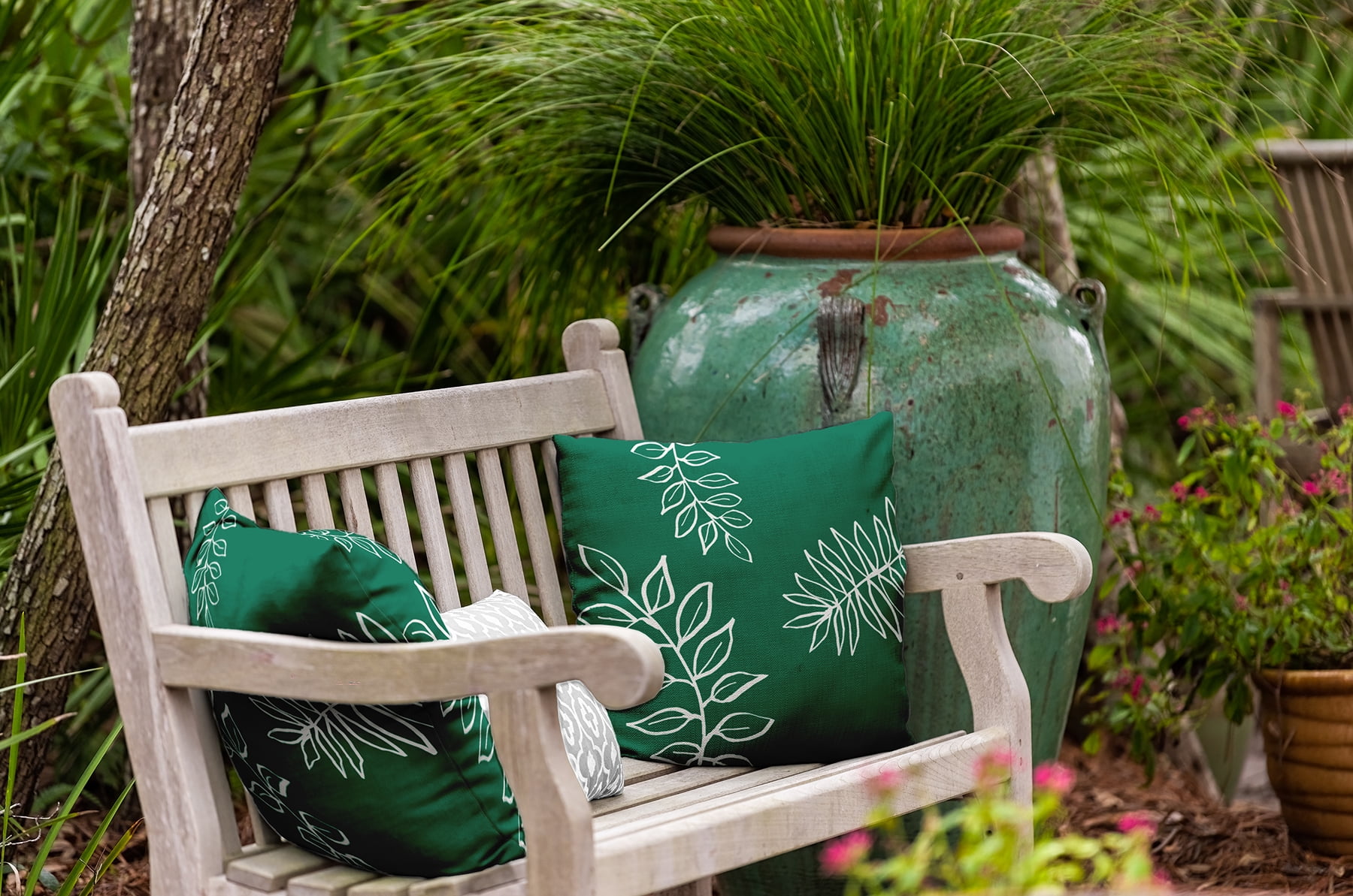 16"x16" Square Simply Daisy Fern Leaves Poly Indoor/Outdoor Pillow, Meadow Green Qty 1