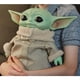 thumbnail image 3 of Star Wars The Mandalorian Baby Yoda Peluche Coleccionable Aficionado Mandalorian mandalorian, bebe, yoda, 3 of 3