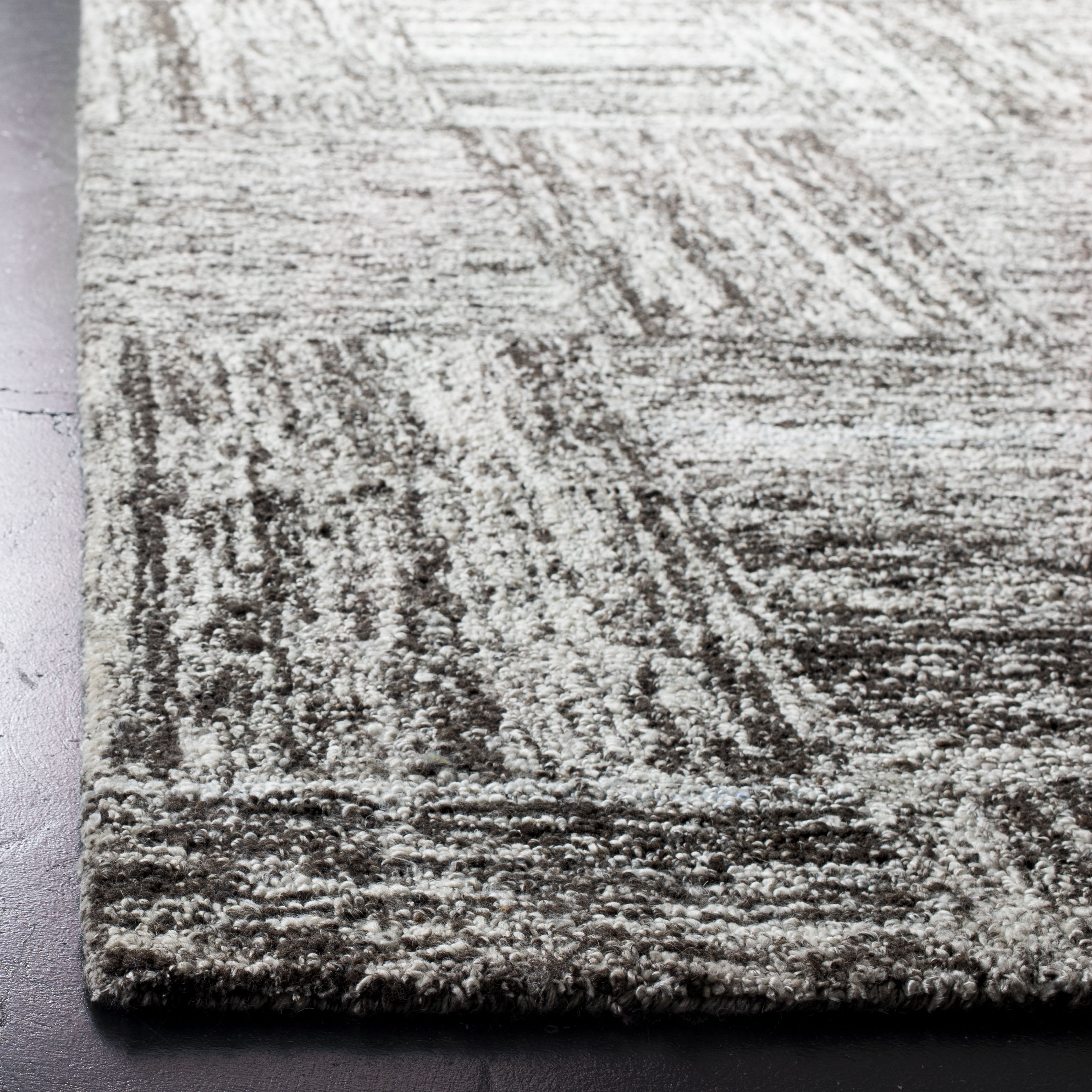 SAFAVIEH Abstract Sharlene Abstract Area Rug, Ivory/Charcoal, 6' x 6' Square