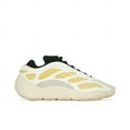 thumbnail image 2 of 700 V3 Safflower seed "Safflower" lightweight comfortable breathable low-top wear-resistant leisure dad shoes men and women the same white G54853, 2 of 4