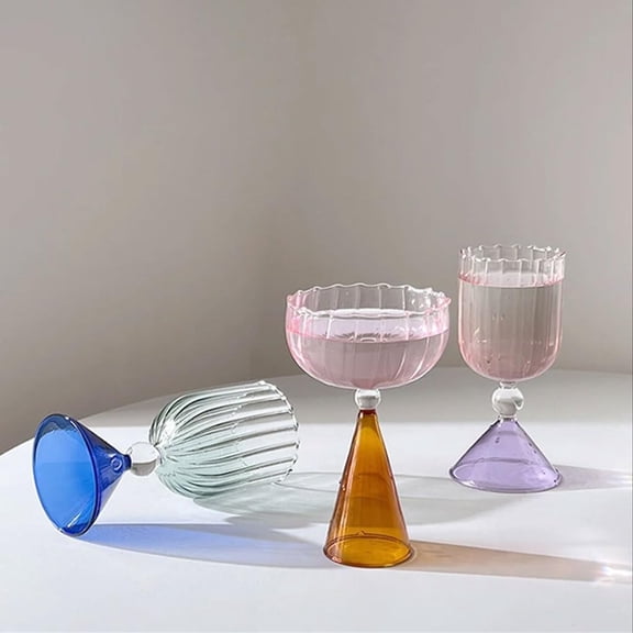 Hzrsly Hand Blown Irregular Cocktail Wine Glass Gradient Modern Design Reusable and Elegant Cup for Red Wine, Champagne, and Cocktails