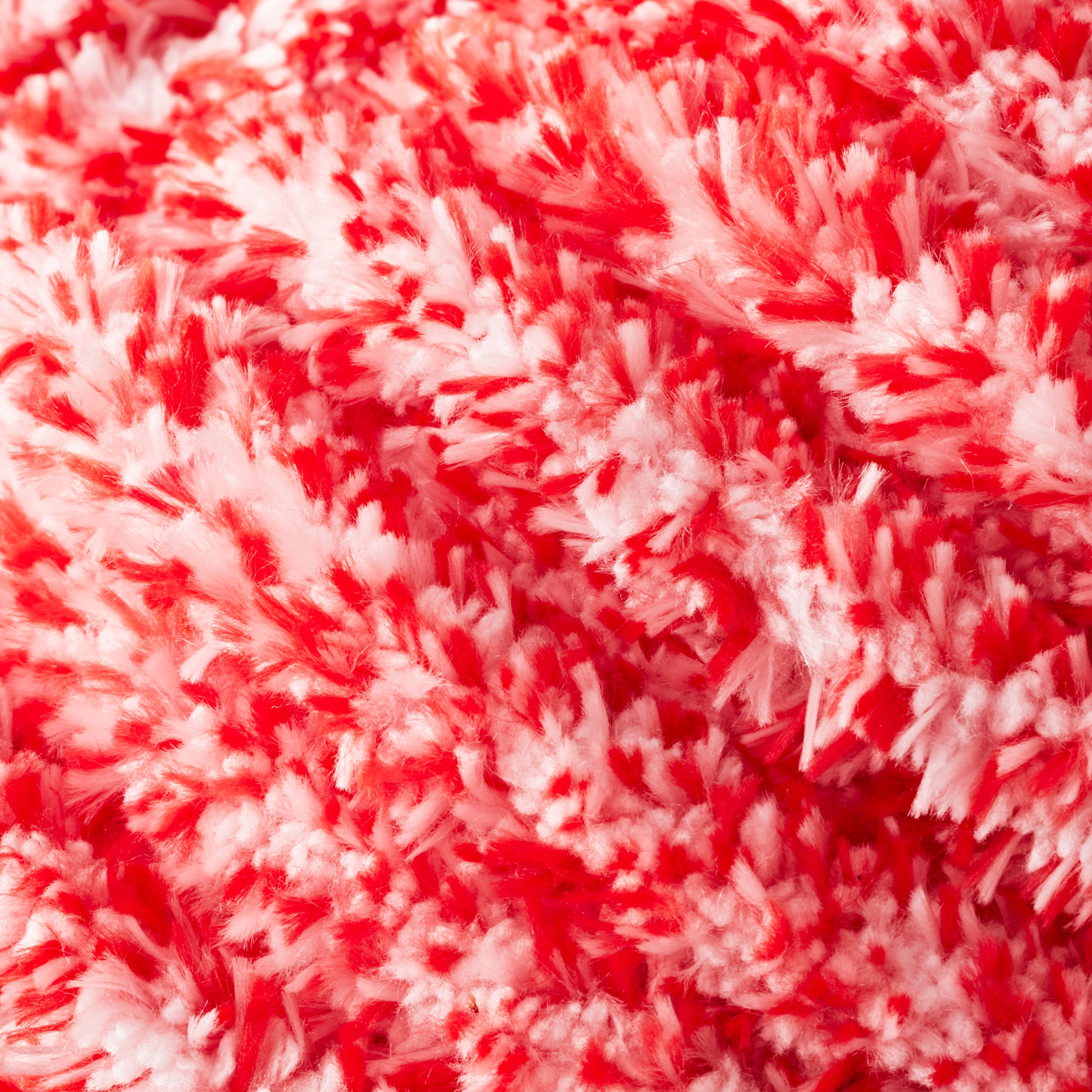 Crafted By Catherine Heathered Velvet Yarn - 2 Pack (300 g / 10.5 oz, 77.6 Yards Each Skein), Bright Red, Gauge 6 Super Bulky