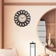 thumbnail image 4 of Reloj de pared retro Zulema 10 pulgadas negro, 4 of 8