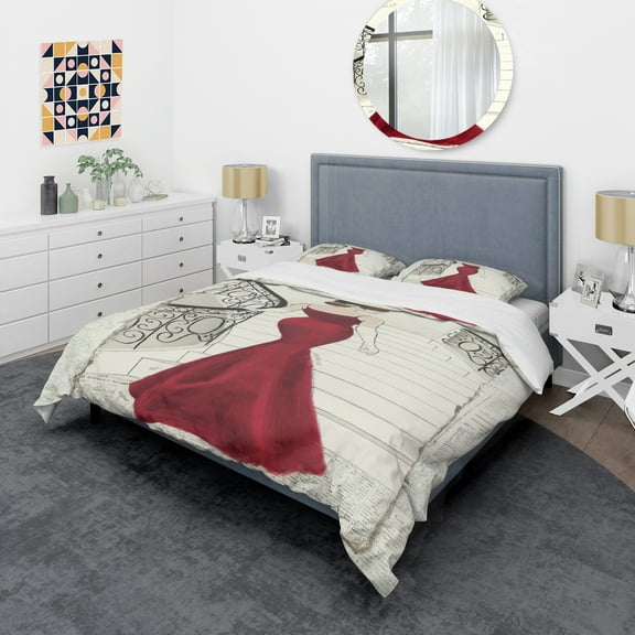 Designart 'Elegance Glam Paris Diva III' Glam Duvet Cover Set