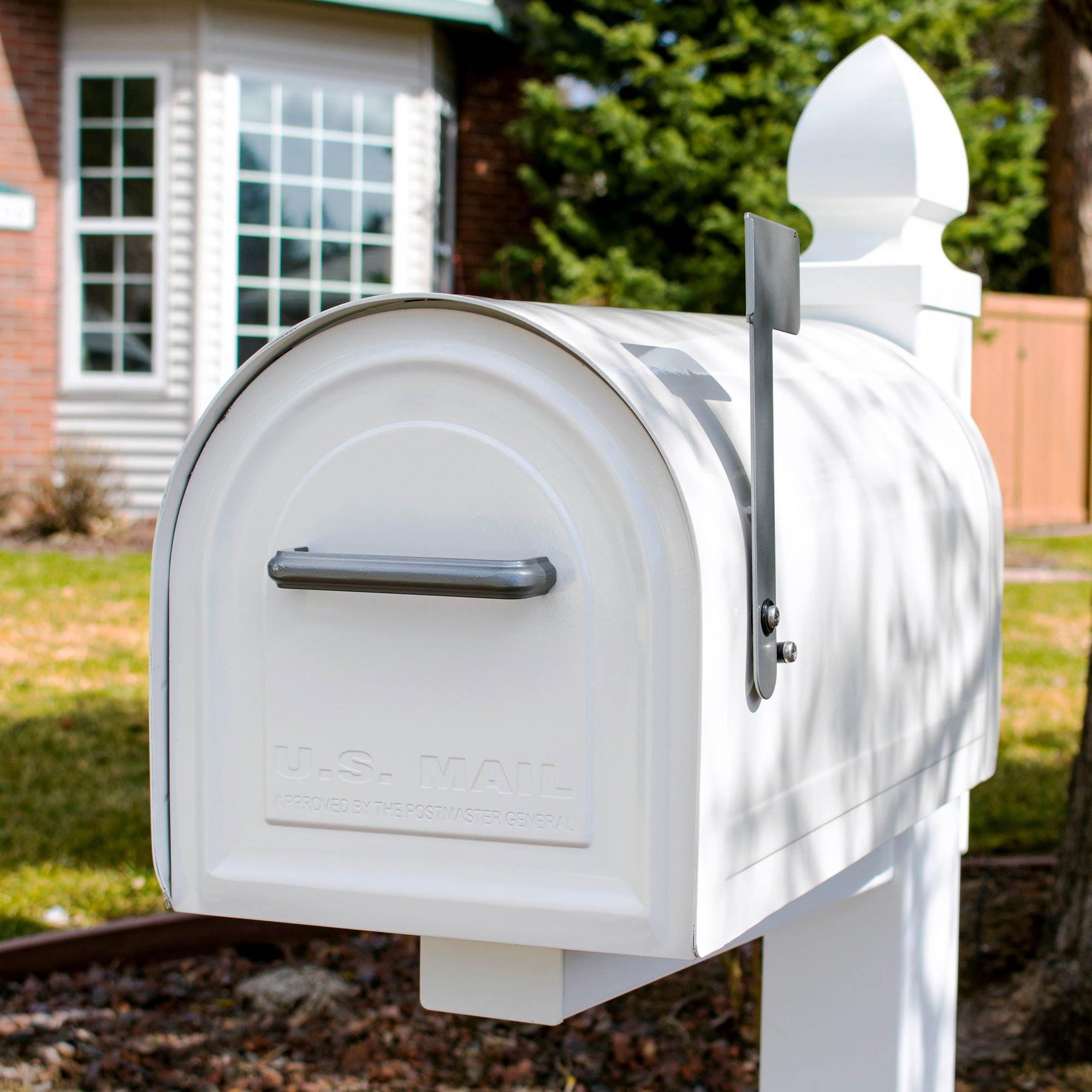 Gibraltar Mailboxes Reliant Locking Steel Residential Post Mount Mailbox, White