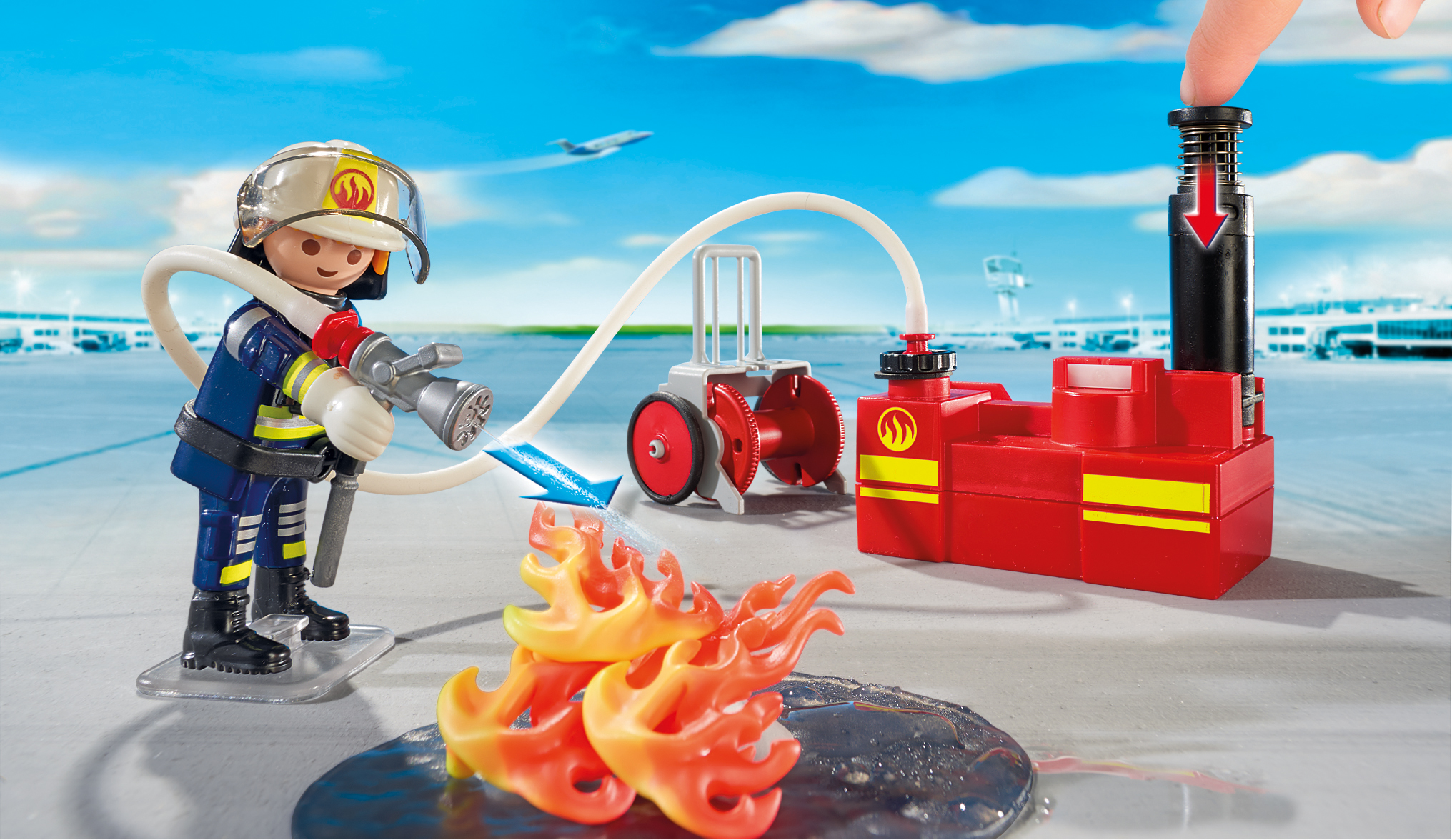 PLAYMOBIL Firefighting Operation with Water Pump - image 4 of 5