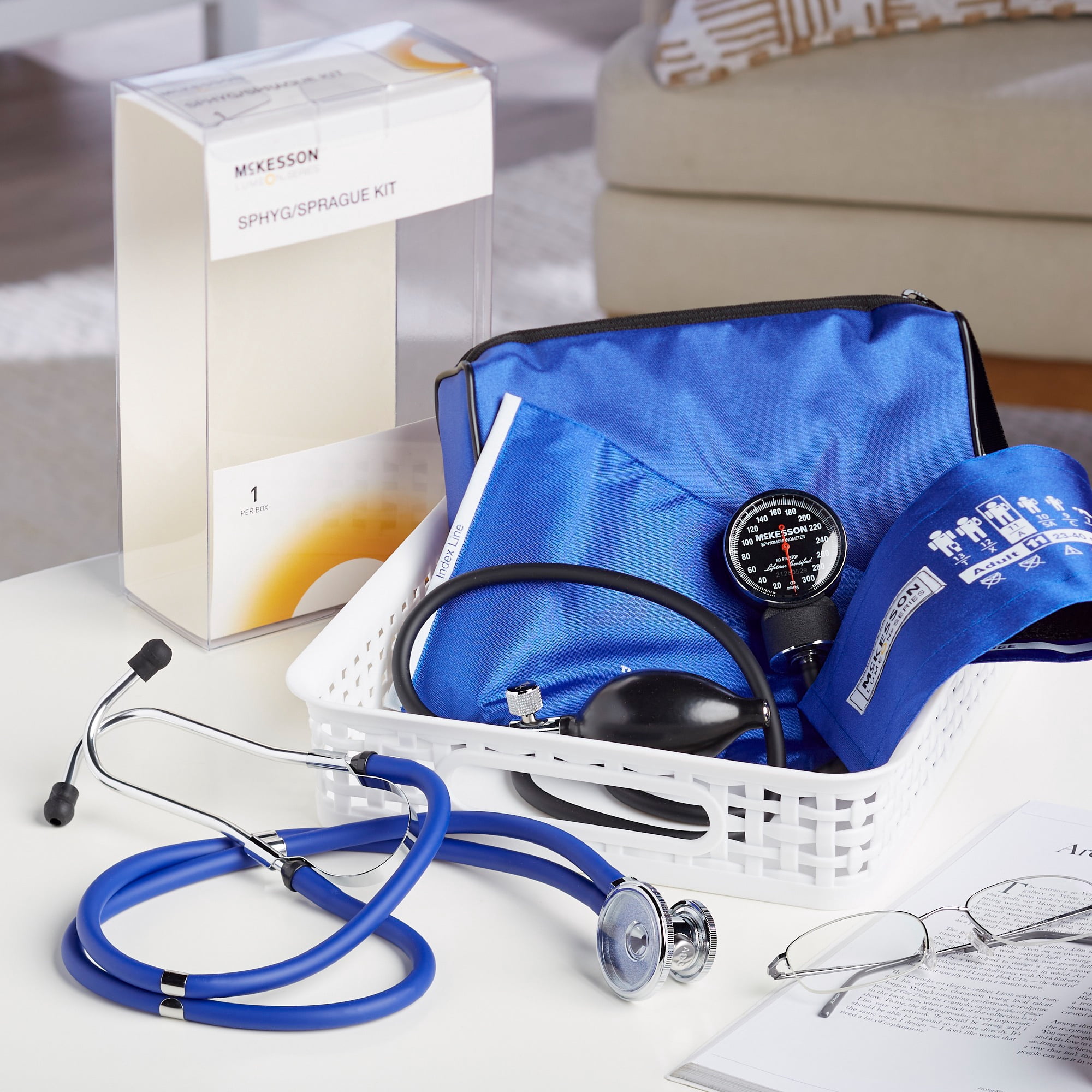 McKesson LUMEON Aneroid Sphygmomanometer and Stethoscope Kit, Blue - Size 11, 1 Ct