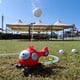 thumbnail image 4 of Aspersor de agua juguete de béisbol juego de patio para niños pequeños rotación de 360 ​​grados para diversión acuática, 4 of 6