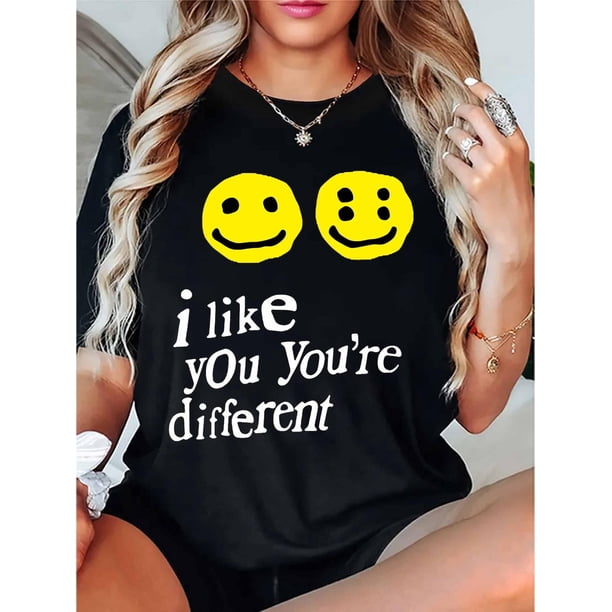 Camiseta de mujer de verano con Cuello RedondoBreezy Style, Women's Casual joyful Face Graphic Tee - Comfy Crew Neck Short Sleeve T-Shirt, Perfect for Summer & SportsFather's Day, Mother's Day, New