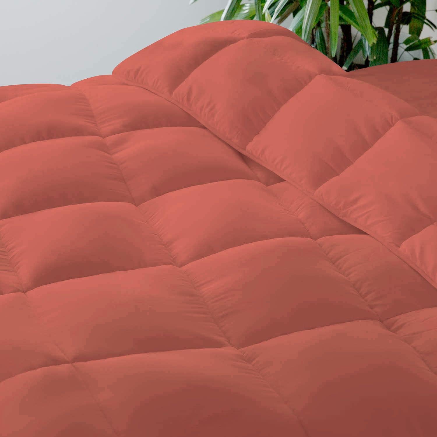 D.N.G. BEDDINGS Deluxe All Seasons Super King Size 800 Thread Count, Solid Brick Red Down Alternative 3 Piece Box Design Comforter Set 100% Egyptian Cotton