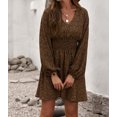 thumbnail image 4 of Femmes Brun V Cou Ballon Manches Smocked Taille Imprimé Mini-Robe, 4 of 11