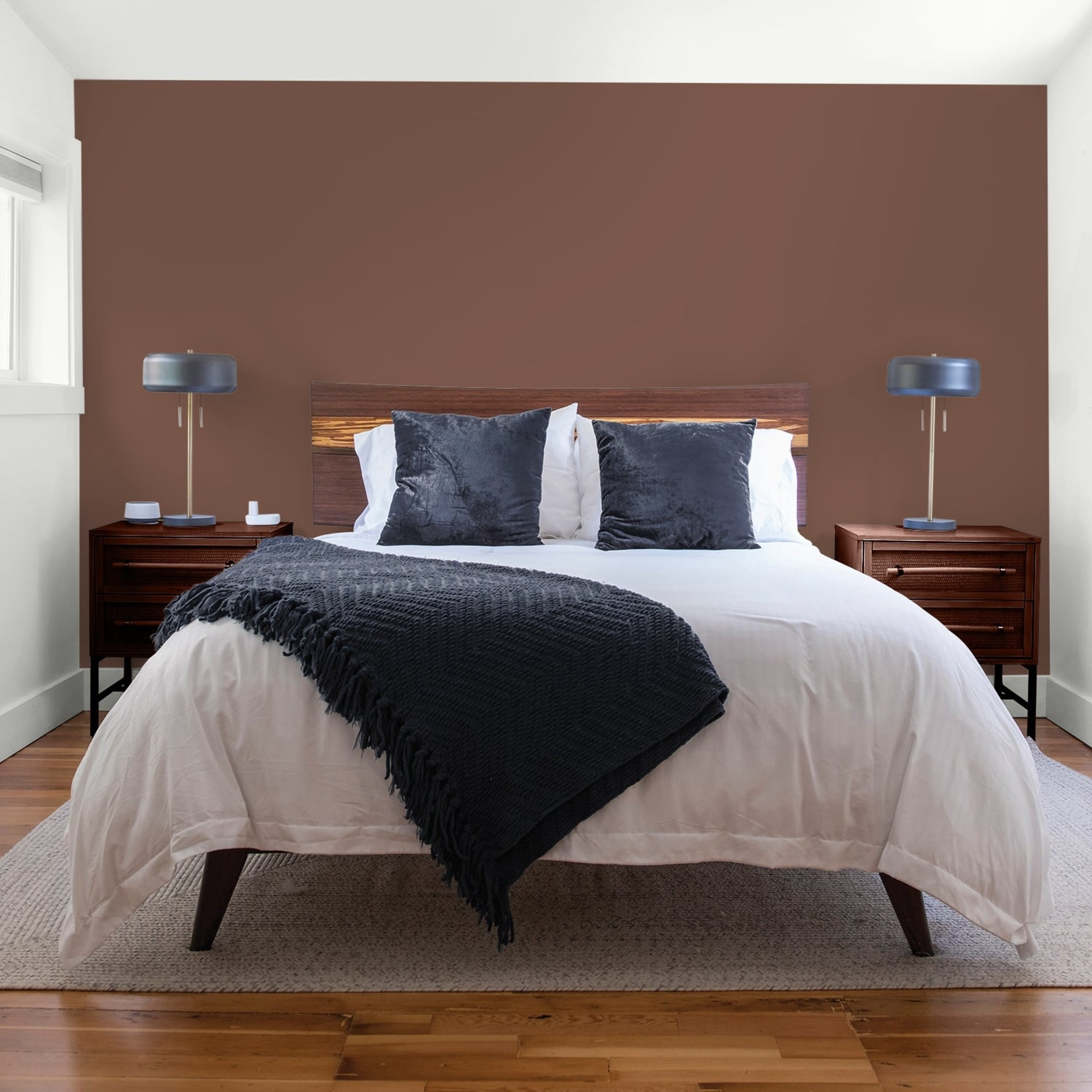 Glidden HEP Bigfoot / Brown, Flat Interior Paint with Primer, 1 Gallon