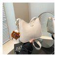 thumbnail image 1 of Bolso pequeño de moda versátil para mujer, nuevo estilo 2025, elegante bolso de hombro, bolso de axila, bolso de mensajero texturizado con empalme., 1 of 5