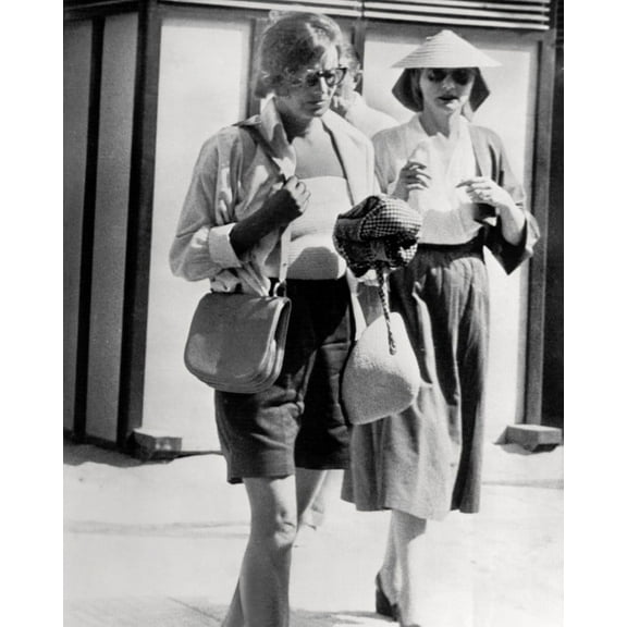 Greta Garbo 24X36 Classic Hollywood Poster Candid Rare Late 1970's In France